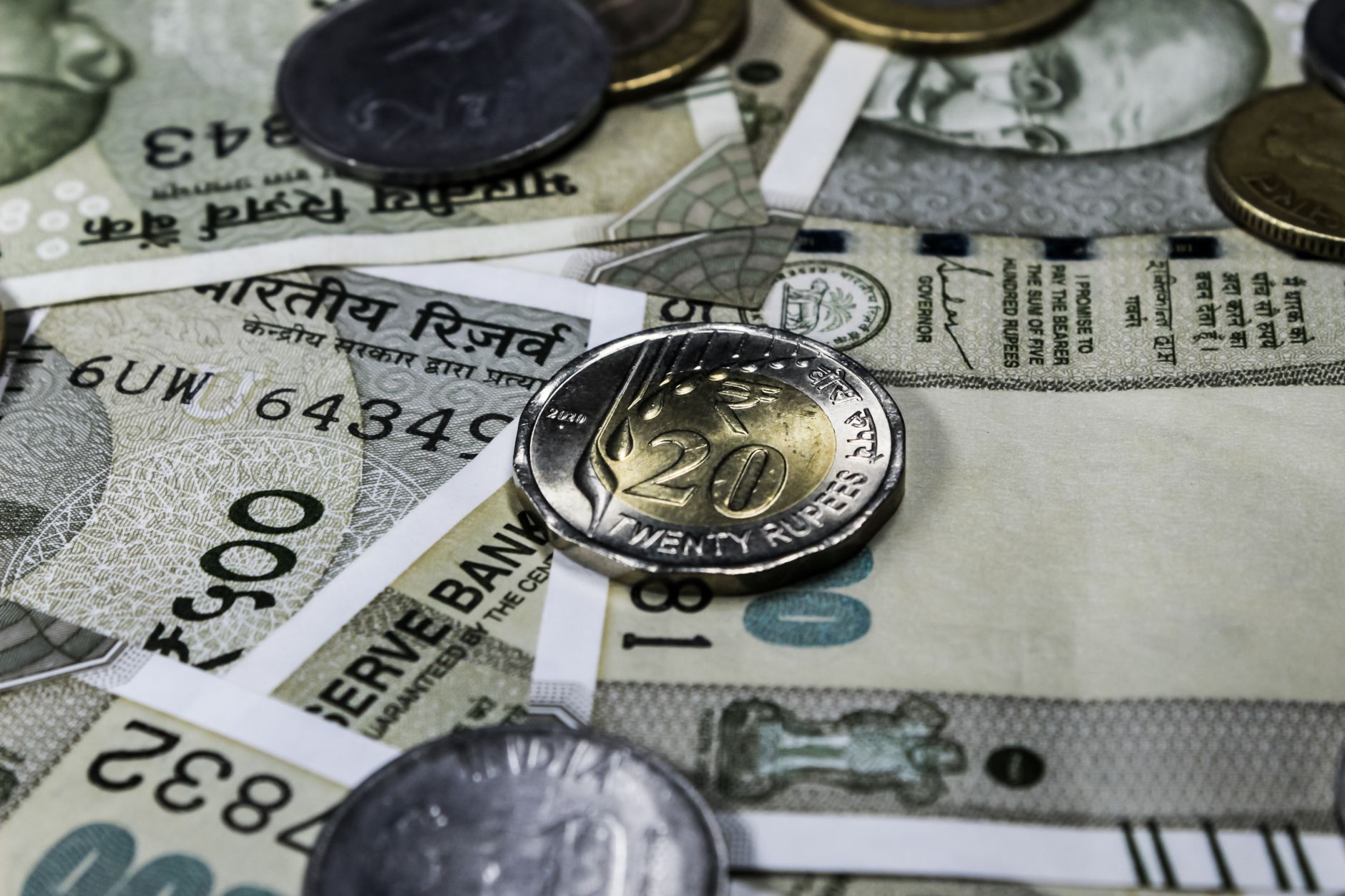 RBI forex trades